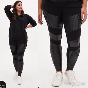 NWOT TORRID Faux Leather Moto Platinum Legging